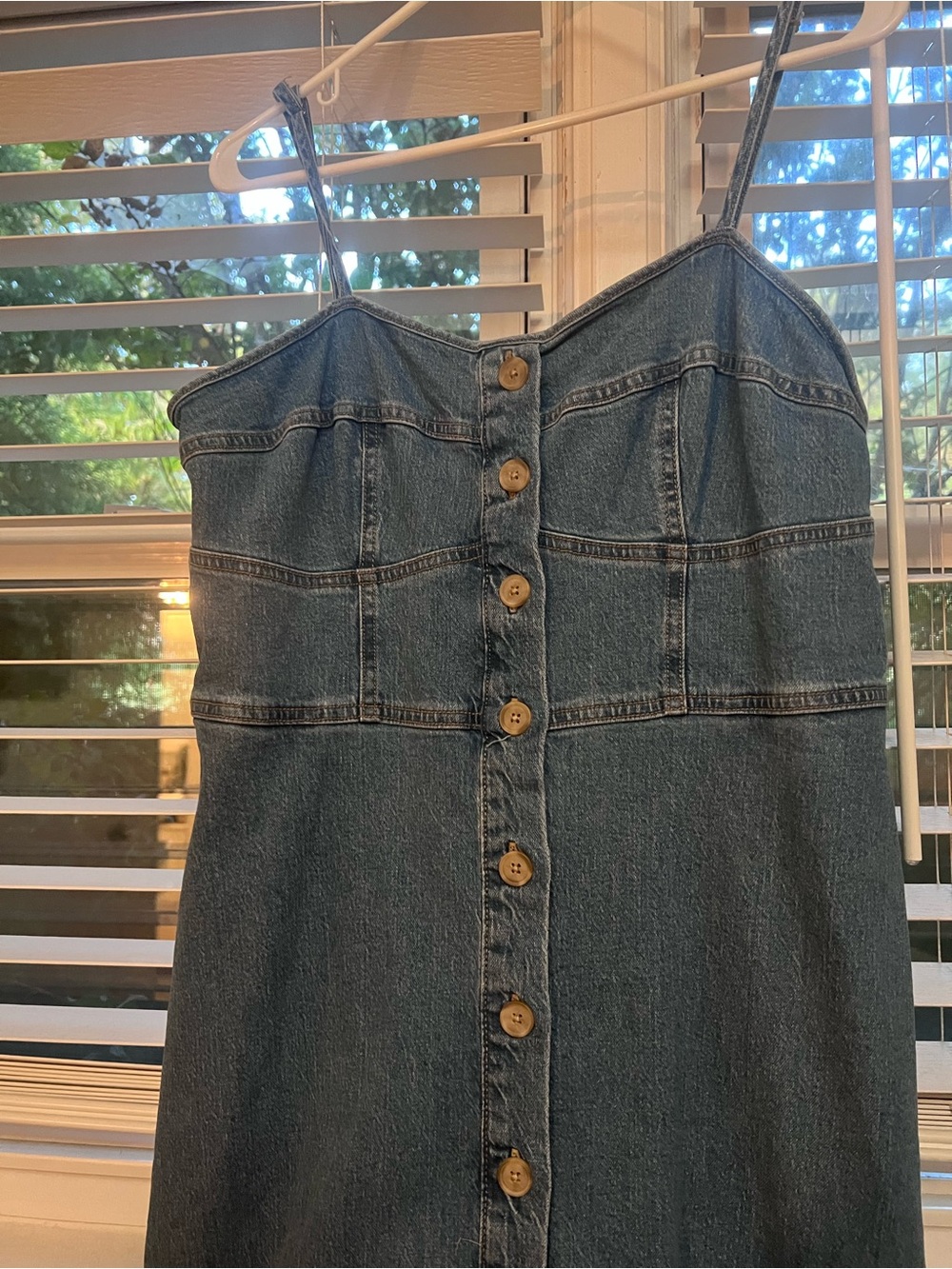 Universal thread Denim Button-Front Dress - Picture 5 of 6